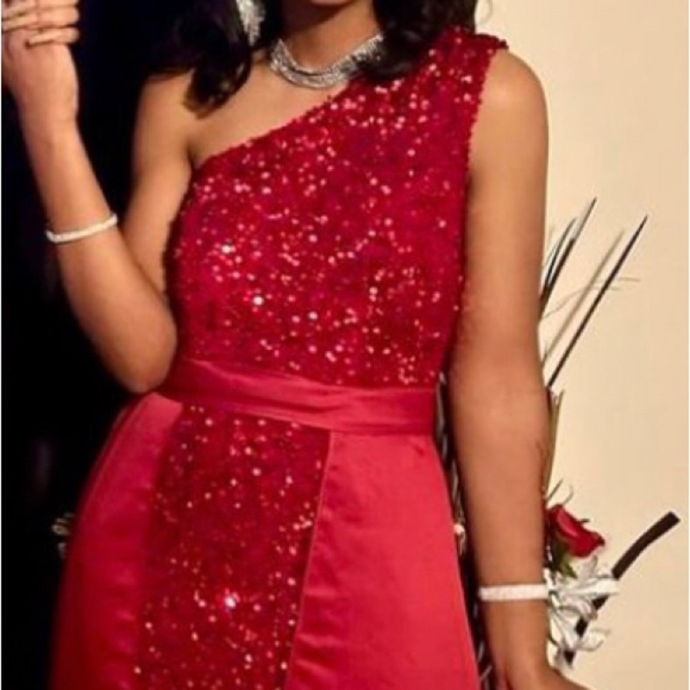 Burgundy Prom Dress with jewelry set